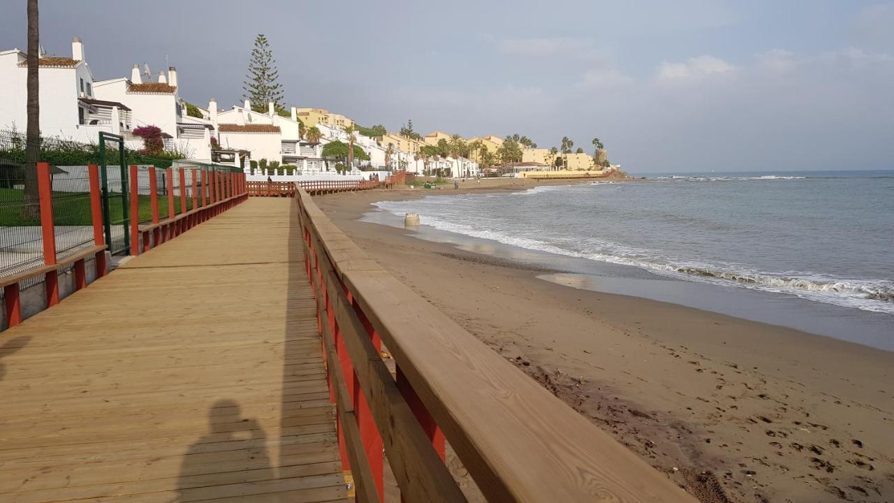 Elena Flat A Little Paradise Right On The Beach Sitio de Calahonda Exterior photo